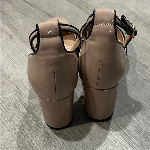 J. Crew Nude Patent Leather Heels - Picture 4 of 8